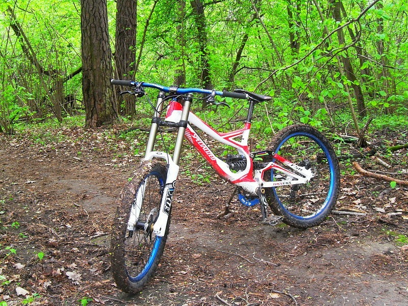 Specialized Demo 8 2011