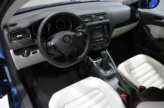 Седан Volkswagen Jetta приехал в Россию с "горьким" ценником (Автоновости компан